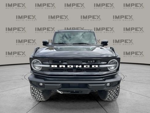 Used 2023 Ford Bronco Outer Banks image 8