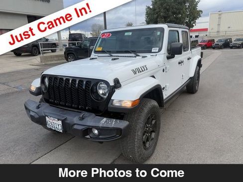 Used 2023 Jeep Gladiator Willys image 1