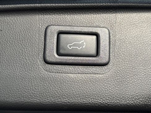 Used 2019 Subaru Outback 2.5i Limited image 15