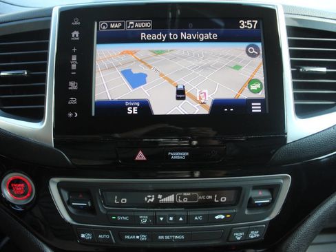 Used 2019 Honda Ridgeline Black Edition image 21