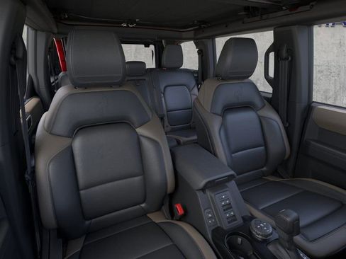 New 2026 Ford Bronco Big Bend w/ Black Diamond Package image 11