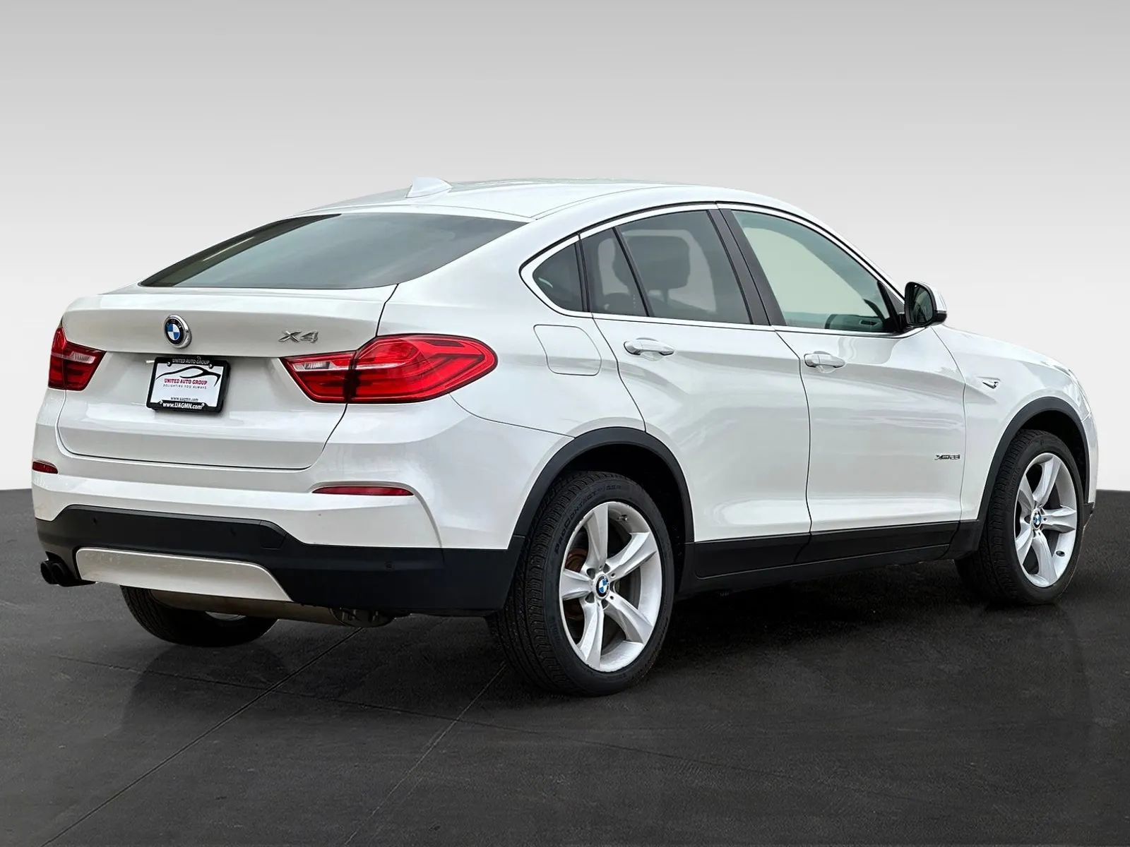 Used 2015 BMW X4 xDrive28i AWD/4WD image 7