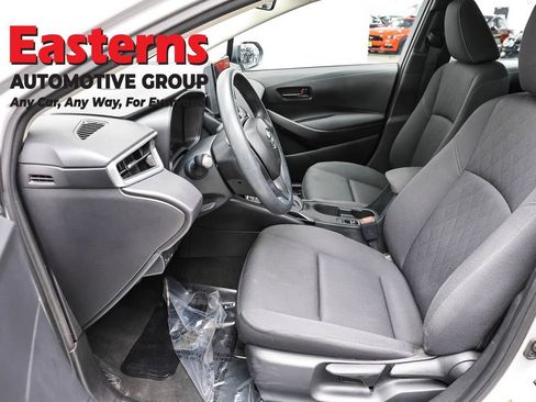 Used 2024 Toyota Corolla LE FWD image 13