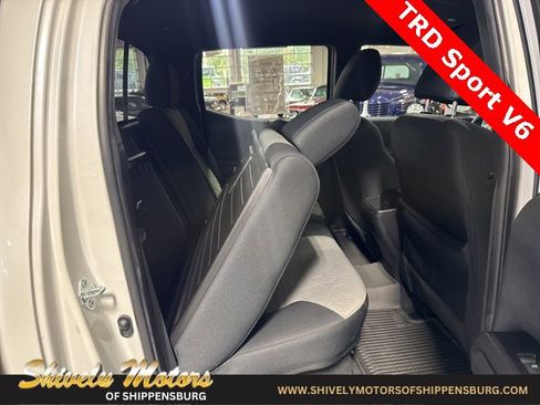 Used 2023 Toyota Tacoma TRD Sport image 35