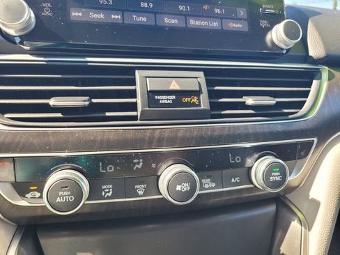 Used 2020 Honda Accord EX-L image 25