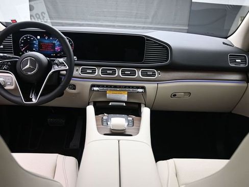New 2026 Mercedes-Benz GLE 350 4MATIC image 9