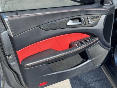 Used 2017 Mercedes-Benz CLS 550 4MATIC image 10