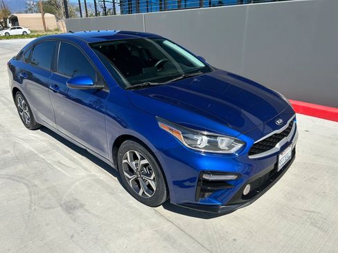 Used 2019 Kia Forte LXS image 1