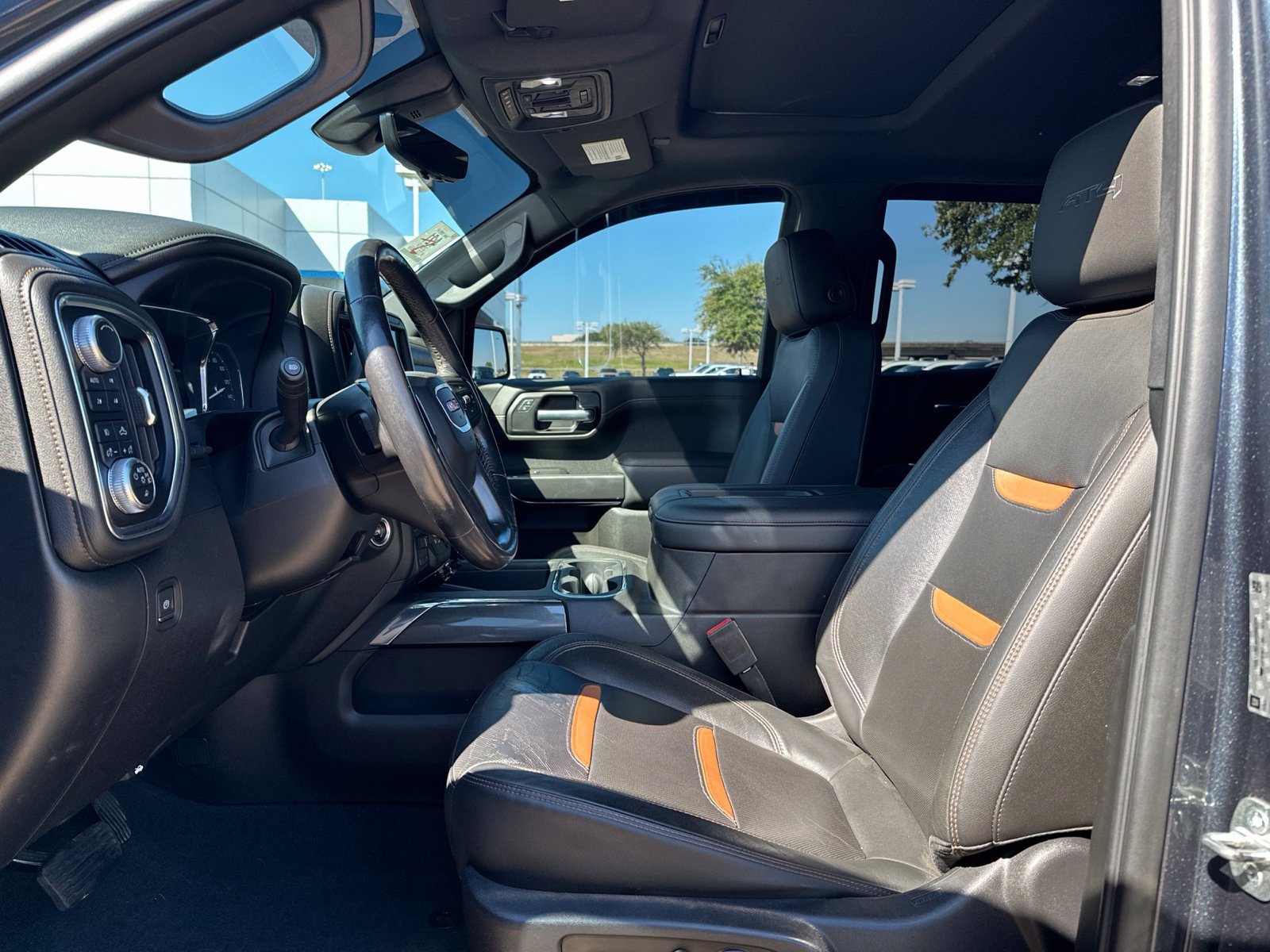 Used 2019 GMC Sierra 1500 AT4 w/ AT4 Premium Package AWD/4WD image 15