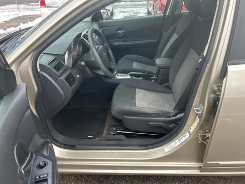 Used 2009 Dodge Avenger SE image 15