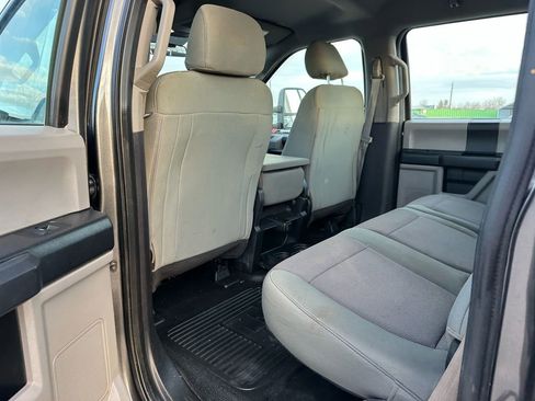 Used 2019 Ford F250 XL w/ STX Appearance Package image 29