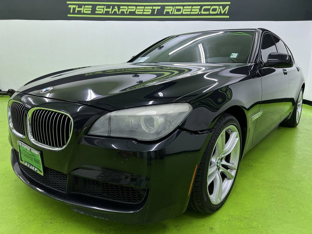 Used 2012 BMW 750i RWD image 5