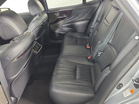 Certified 2022 Lexus LS 500 500 Base w/ Interior Upgrade Package image 18