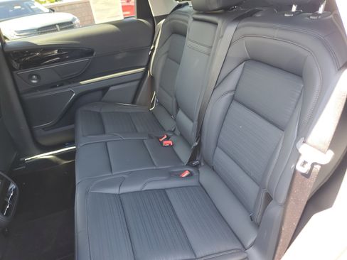 New 2026 Lincoln Nautilus Reserve w/ Jet Appearance Package AWD/4WD image 31