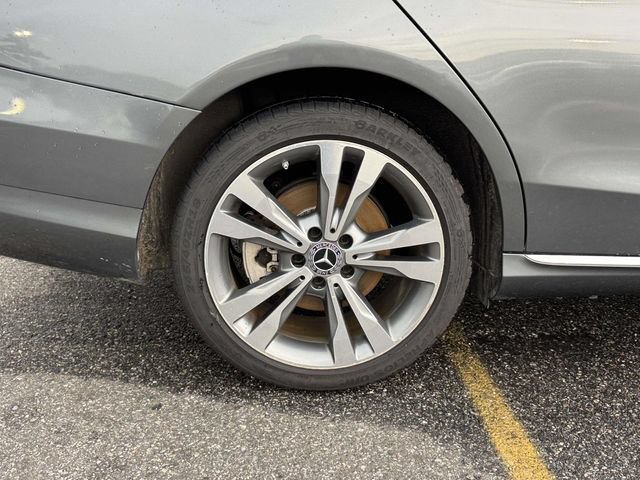 Used 2019 Mercedes-Benz C 300 4MATIC Sedan image 9