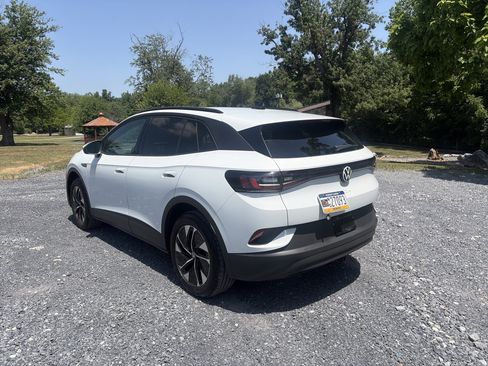 Used 2022 Volkswagen ID.4 Pro AWD/4WD image 7