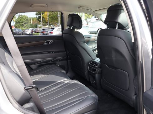Used 2024 Genesis GV80 2.5T image 37