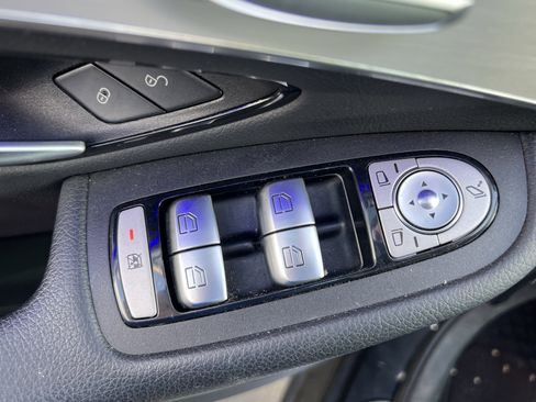 Certified 2022 Mercedes-Benz GLC 300 image 15