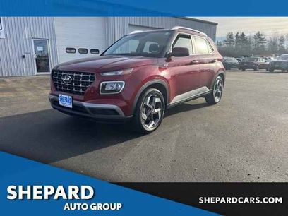 Used 2024 Hyundai Venue SEL