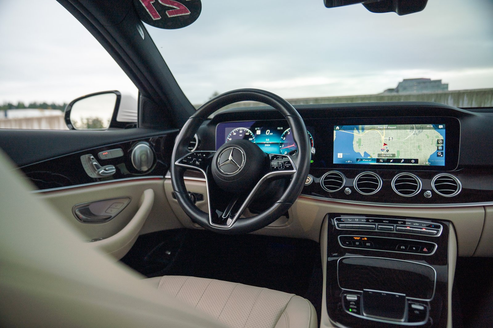 Certified 2021 Mercedes-Benz E 350 4MATIC Sedan image 19