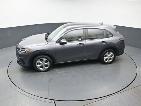Certified 2024 Honda HR-V LX image 37