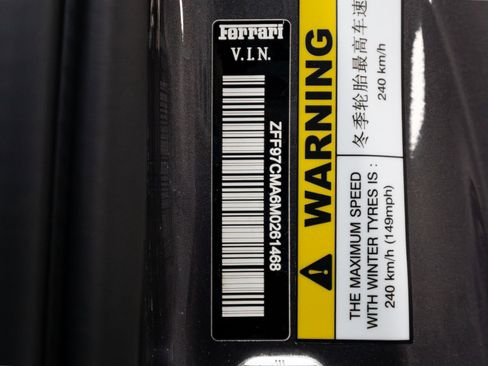 Used 2021 Ferrari 812 GTS image 85