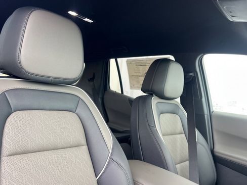 New 2026 Chevrolet Equinox LT w/ Convenience Package II image 14