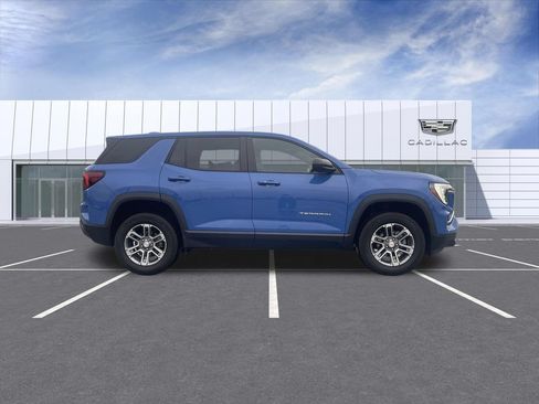 Used 2025 GMC Terrain Elevation AWD/4WD image 9