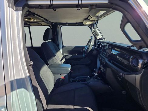 Certified 2022 Jeep Wrangler Unlimited Sport image 25