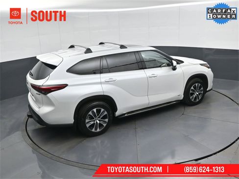 Used 2022 Toyota Highlander XLE image 54