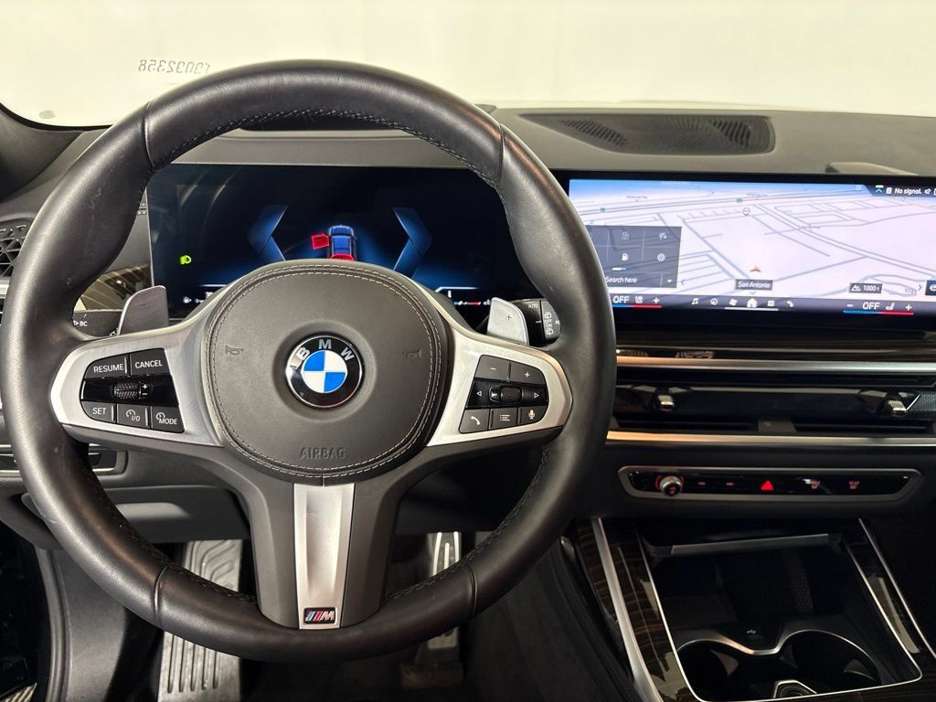 Certified 2026 BMW X7 xDrive40i w/ M Sport Package AWD/4WD image 18