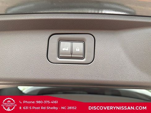 New 2026 Nissan Armada SL w/ Captain's Chari Seat Package image 37