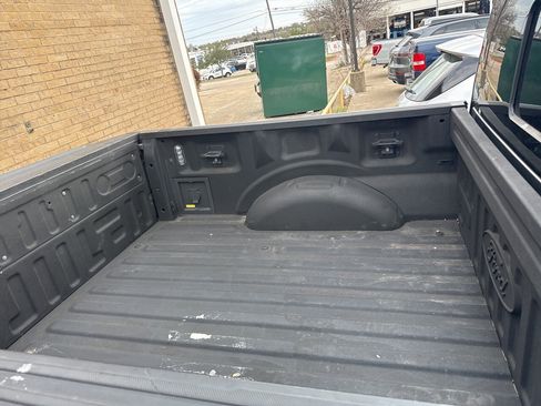 Used 2021 Ford F150 Lariat w/ Equipment Group 502A High image 4