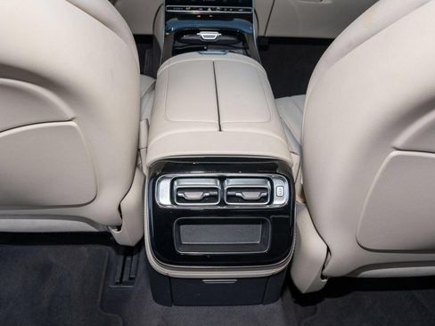 Used 2022 Mercedes-Benz S 500 4MATIC image 19