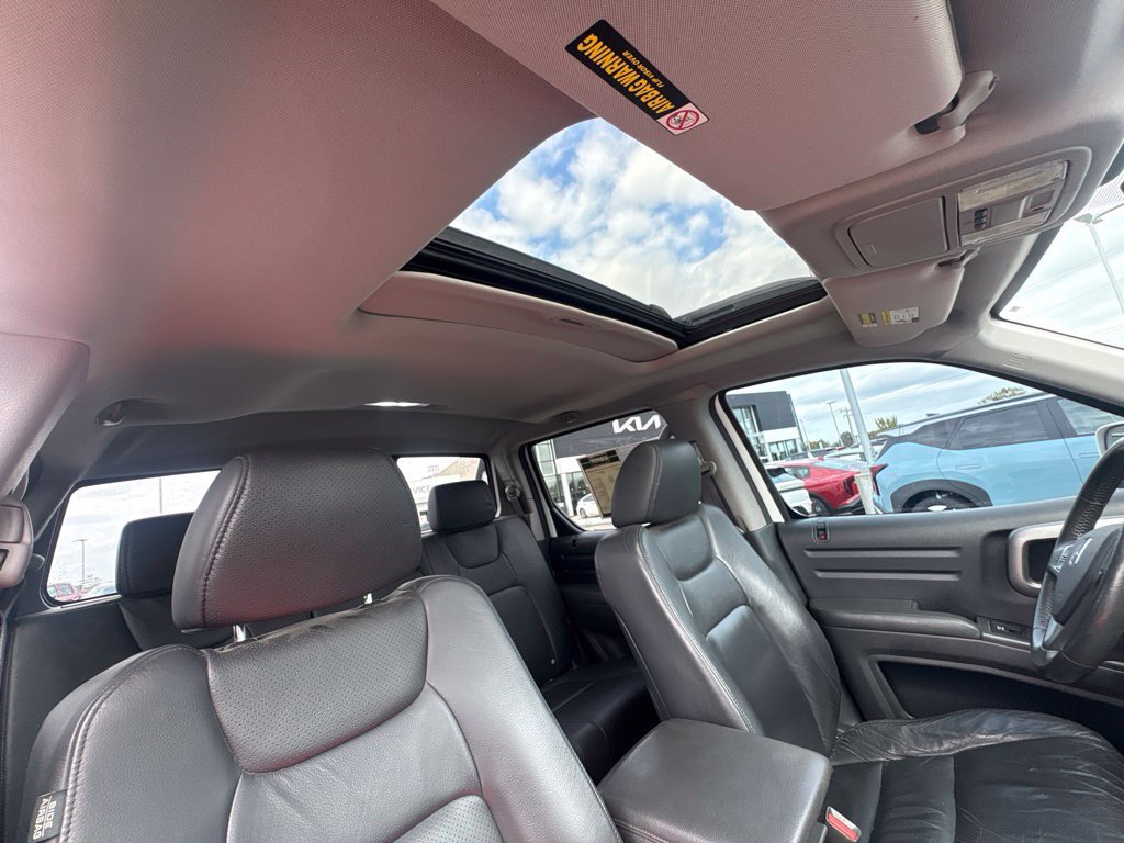 Used 2014 Honda Ridgeline SE image 26