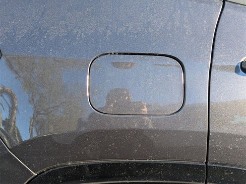 Used 2022 Jeep Compass Limited w/ Elite Group image 16