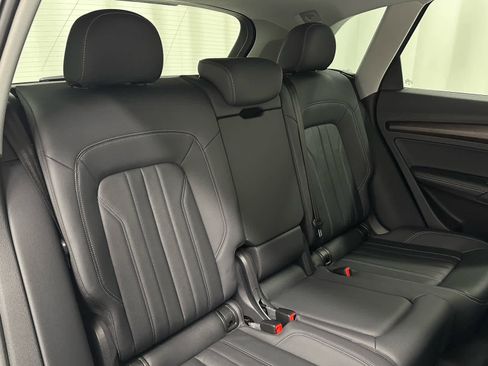 Used 2022 Audi Q5 2.0T Premium Plus image 22