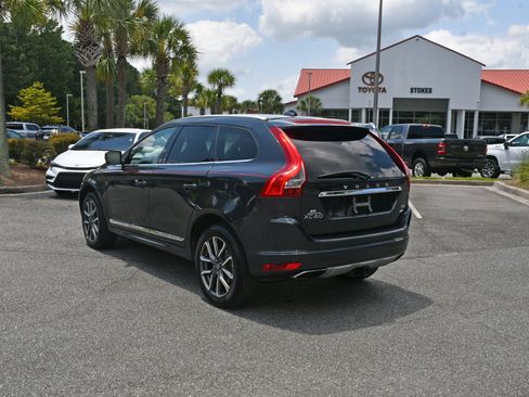 Used 2016 Volvo XC60 T5 Platinum AWD/4WD image 3