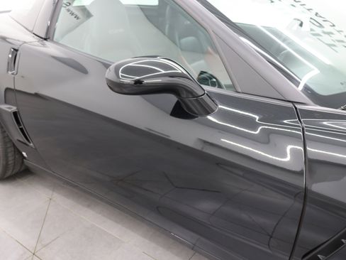 Used 2007 Chevrolet Corvette Z06 w/ Preferred Equipment Group RWD image 21