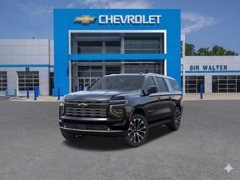 New 2026 Chevrolet Suburban High Country AWD/4WD image 9