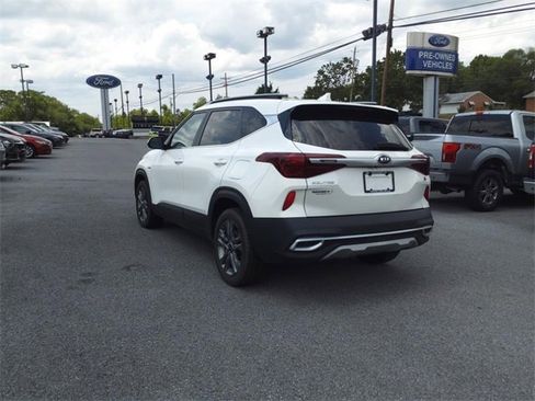 Used 2021 Kia Seltos S image 6