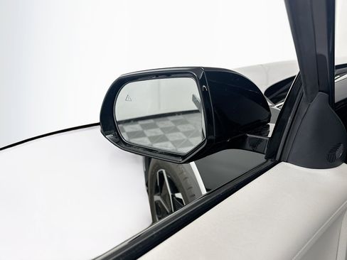 Used 2024 Hyundai Ioniq 5 Limited image 16