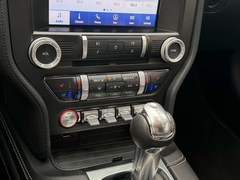 Used 2022 Ford Mustang GT Premium w/ GT Performance Package RWD image 16