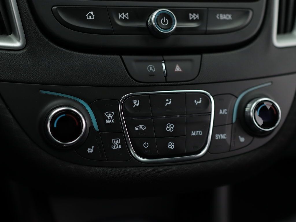 Used 2024 Chevrolet Malibu LT FWD image 15