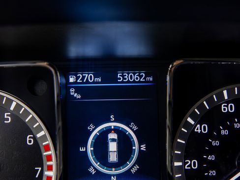 Used 2019 Nissan Titan PRO-4X image 43