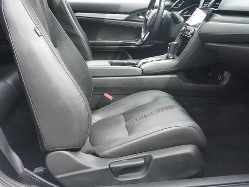 Used 2019 Honda Civic Touring image 24