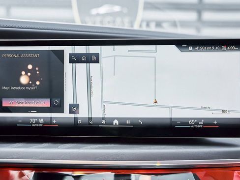 Used 2025 BMW 760i xDrive w/ Premium Package image 76