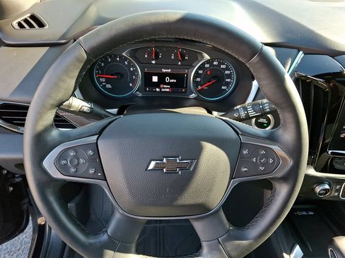 Used 2023 Chevrolet Traverse RS w/ LPO, Floor Liner Package AWD/4WD image 19