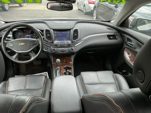Used 2014 Chevrolet Impala LTZ FWD image 18