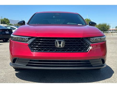 Used 2024 Honda Accord Sport image 9